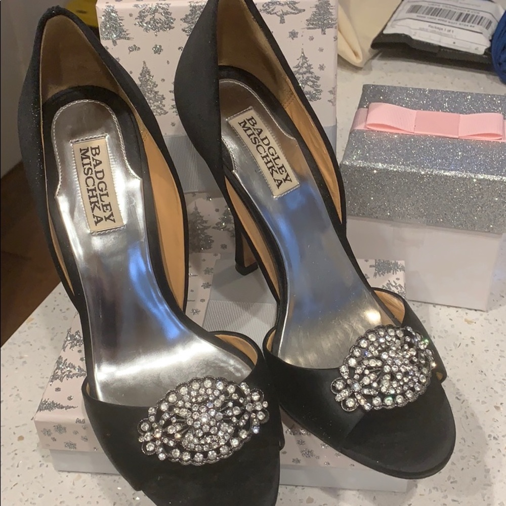 Badgley Mischka Black Heels